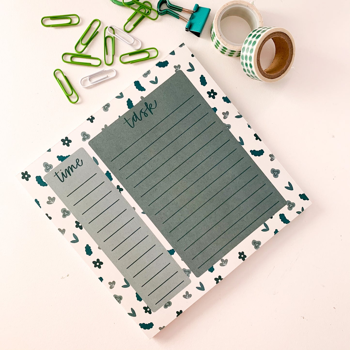 caro daily task notepad