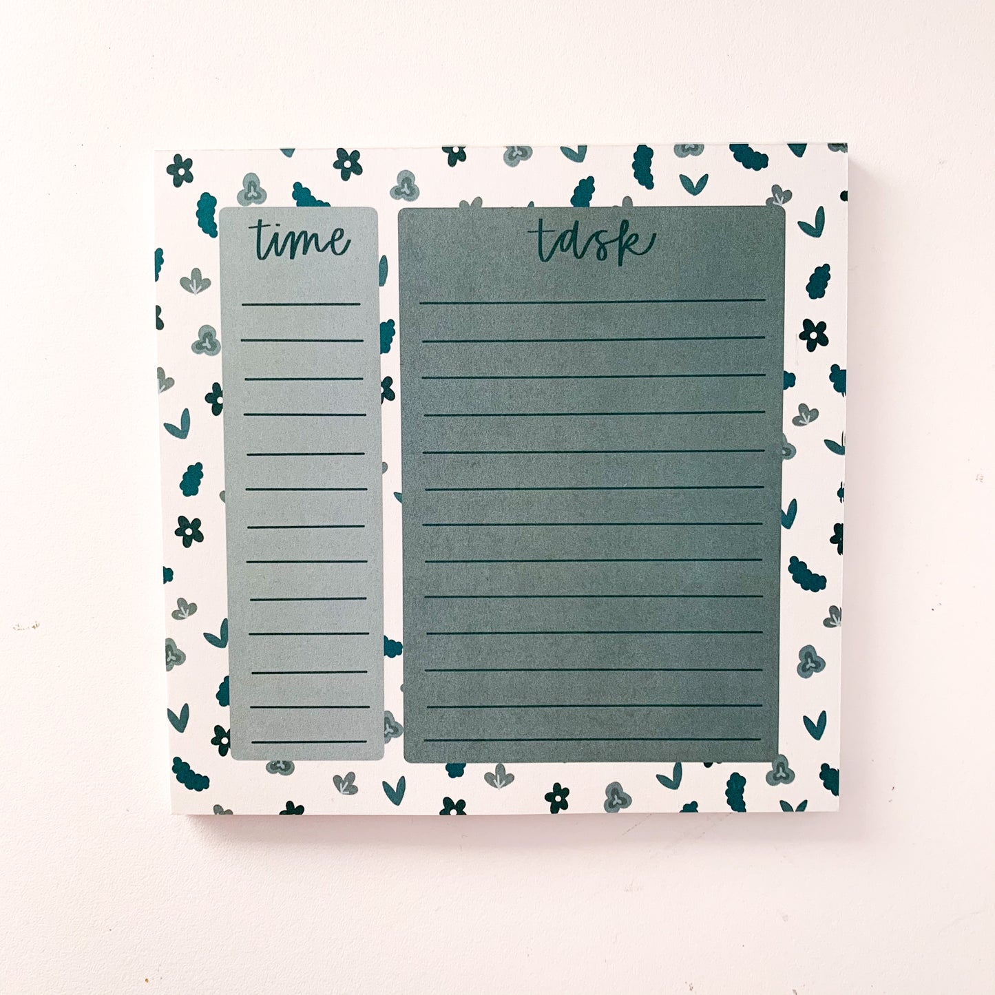 caro daily task notepad