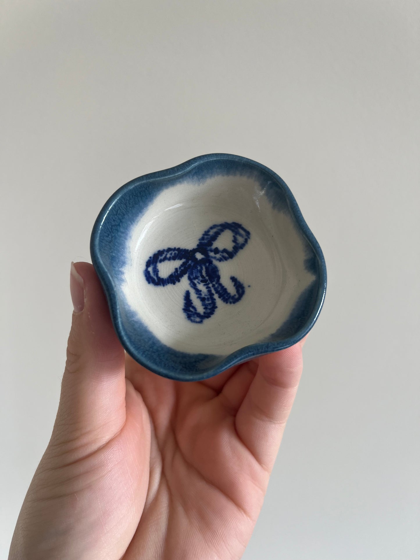 bow ring dish