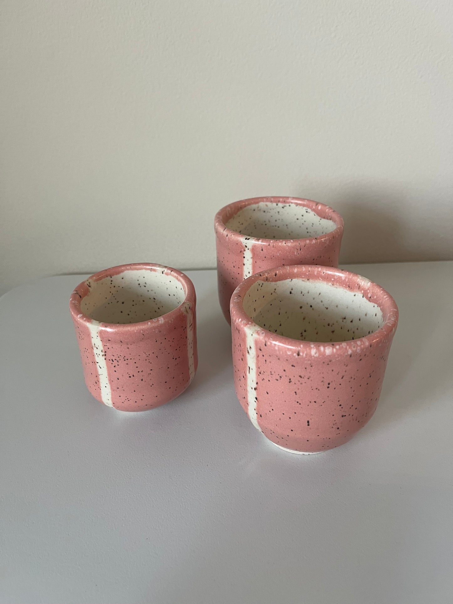 pink stripe stackable cups